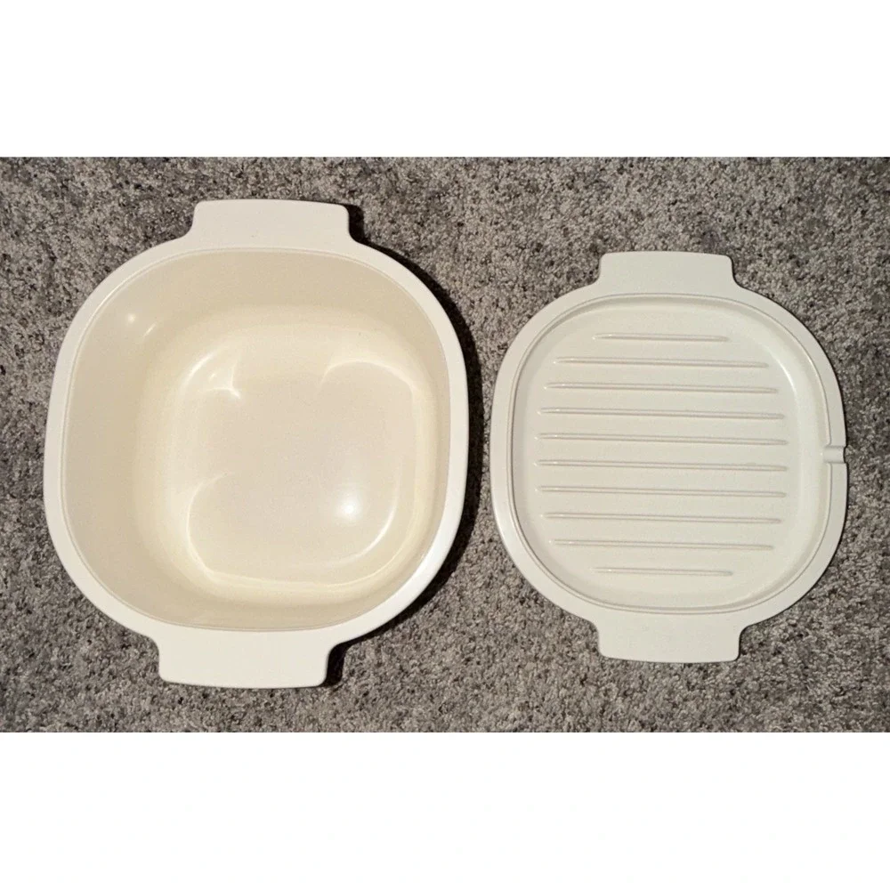 Vintage Rubbermaid Microwave Cookware 3 Quart Dish & Lid